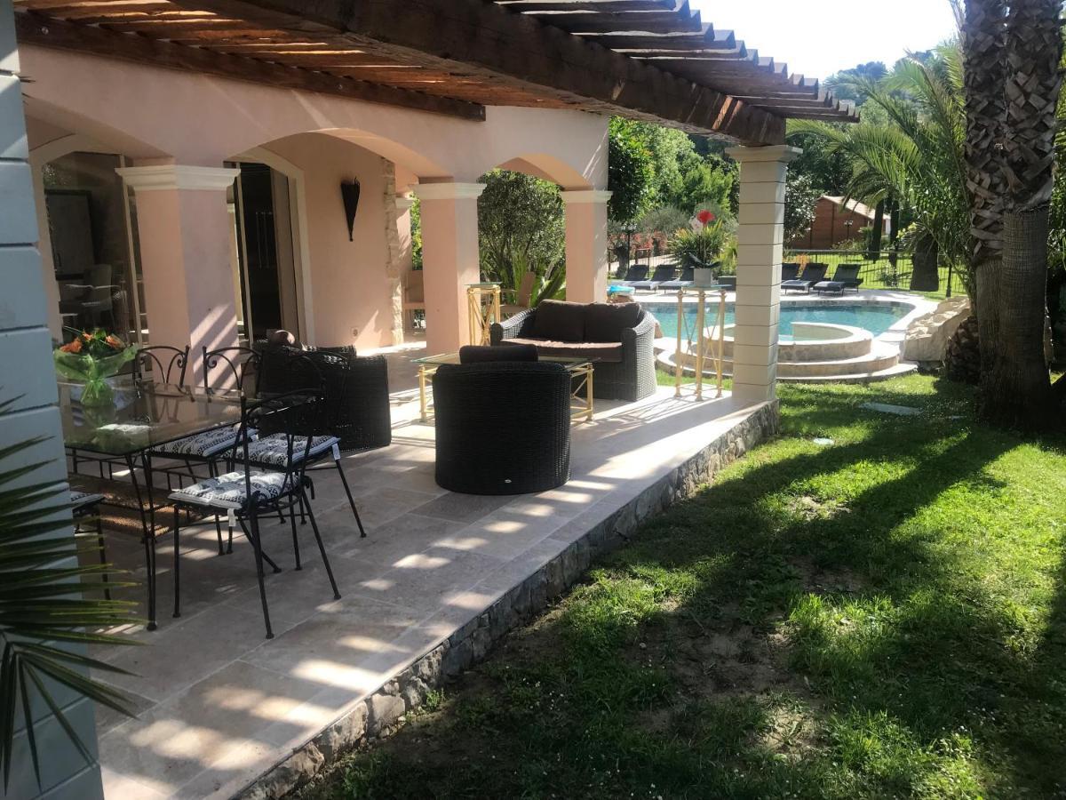 Luxueuse Piscine Et Jacuzzi Villa *
