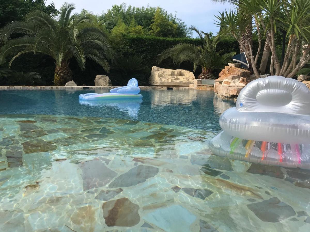 Villa Luxueuse Piscine Et Jacuzzi *